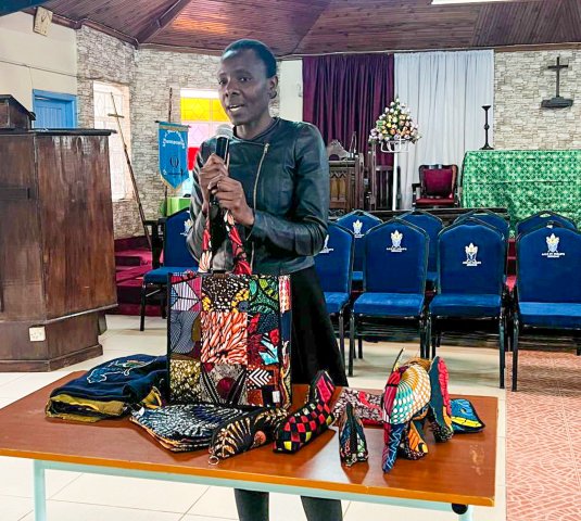 Amillia Awuor, a WICE participant and owner of Emidecor and Creation, showcases her work as she thanks FCA for mentoring her.